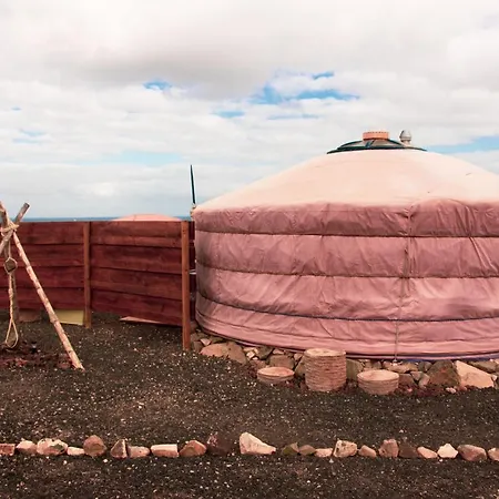 Luxury tent Vinero